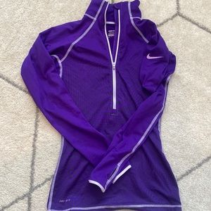 Nike pro dri-fit pullover
